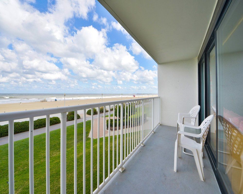 Coastal Hotel & Suites Virginia Beach - Oceanfront Exterior foto
